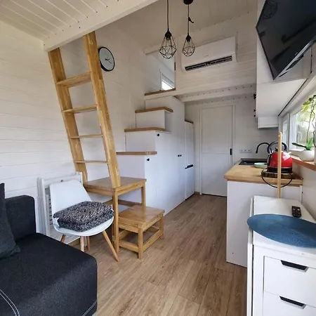 Nad Jeziorem Z Jacuzzi * Sulęczyno