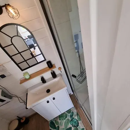 Nad Jeziorem Z Jacuzzi * Sulęczyno