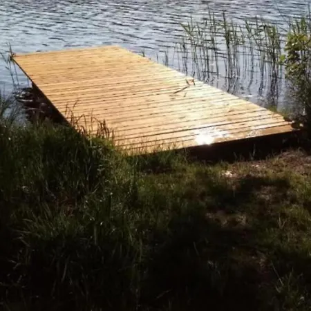 別荘 Nad Jeziorem Z Jacuzzi