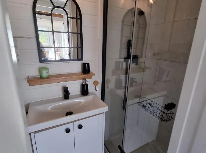 Feriehus Nad Jeziorem Z Jacuzzi