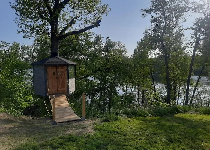 Feriehus Nad Jeziorem Z Jacuzzi Sulęczyno